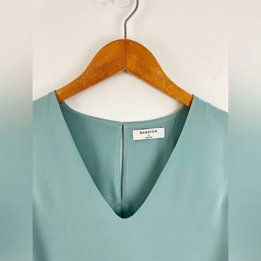 ARITZIA BABATON Maddox blouse. Mint. Size S - Picture 2 of 9